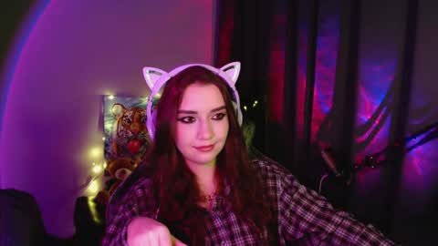 Snapshot of celia_sensual_ chatting on May 23, 2026, 8:35 pm celia_sensual_ online show from May 23, 2026, 8:35 pm
