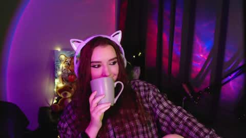 Snapshot of celia_sensual_ chatting on May 31, 2026, 8:43 pm celia_sensual_ online show from May 31, 2026, 8:43 pm
