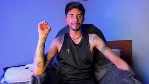 Centyx online show from January 13, 2026, 9:42 pm