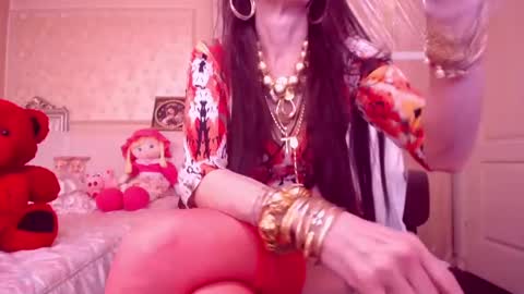 Cerise online show from February 28, 2025, 4:32 am