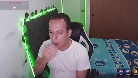 Cerso online show from February 13, 2025, 2:34 am