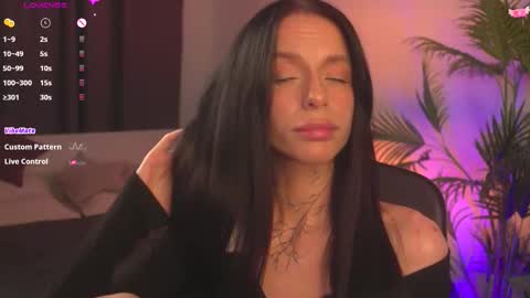 Casey online show from November 18, 2025, 9:41 pm