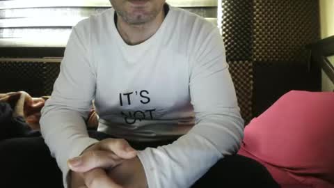 cezar online show from January 6, 2026, 1:04 pm