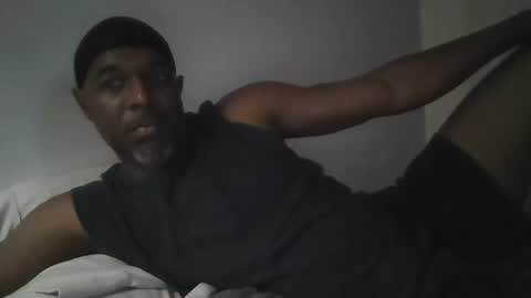 Snapshot of cflayv chatting on October 5, 2025, 5:39 am cflayv online show from October 5, 2025, 5:39 am