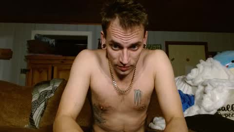 Snapshot of cguffey2284 chatting on December 28, 2024, 8:58 am cguffey2284 online show from December 28, 2024, 8:58 am