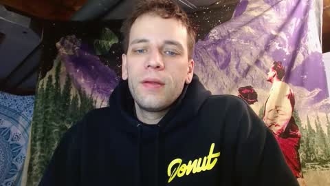 Snapshot of cguffey2284 chatting on January 18, 2025, 2:23 pm cguffey2284 online show from January 18, 2025, 2:23 pm