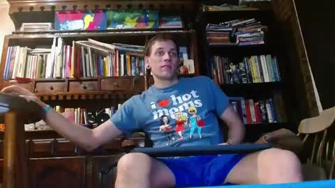 Snapshot of cguffey2284 chatting on February 12, 2025, 5:37 am cguffey2284 online show from February 12, 2025, 5:37 am