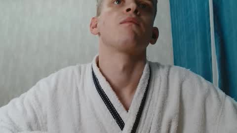 Snapshot of ch1lldril chatting on December 13, 2025, 10:48 pm ch1lldrill online show from December 13, 2025, 10:48 pm