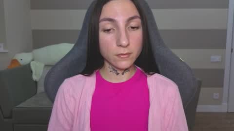 Kate online show from December 3, 2025, 9:29 am