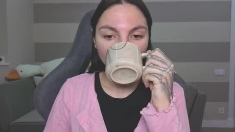 Kate online show from January 12, 2026, 7:02 am