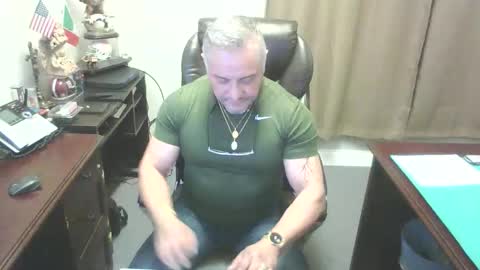 Chuck online show from January 12, 2026, 1:00 am