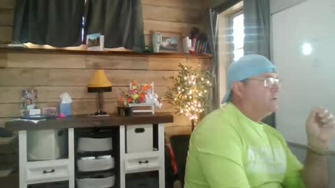 chadmichaell online show from April 6, 2026, 2:07 pm