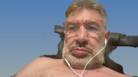 Snapshot of champsex305610 chatting on February 15, 2025, 6:55 pm champsex305610 online show from February 15, 2025, 6:55 pm