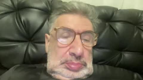 Snapshot of champsex305610 chatting on November 30, 2025, 6:34 pm champsex305610 online show from November 30, 2025, 6:34 pm