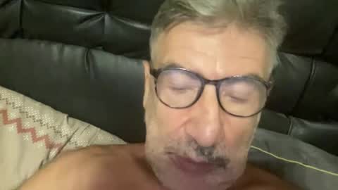 champsex305610 online show from April 16, 2026, 8:09 pm