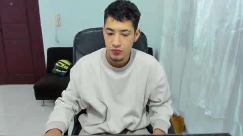 Snapshot of chandler_kenji chatting on September 29, 2025, 4:17 am Kenji online show from September 29, 2025, 4:17 am