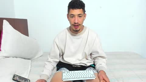 Snapshot of chandler_kenji chatting on February 8, 2026, 12:47 am Kenji online show from February 8, 2026, 12:47 am