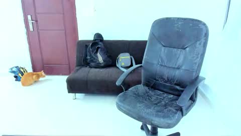 Snapshot of chandler_kenji chatting on February 17, 2026, 1:13 am Kenji online show from February 17, 2026, 1:13 am