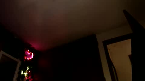 Chanel M. online show from September 23, 2025, 8:34 pm