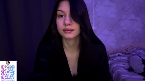 Amelia online show from October 3, 2025, 7:16 am