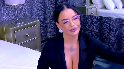 chanelledy1 online show from October 13, 2025, 1:49 am