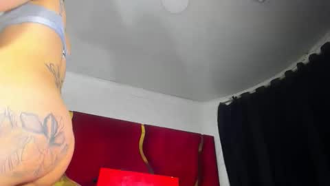 chaniesmith67x online show from May 31, 2026, 5:26 am