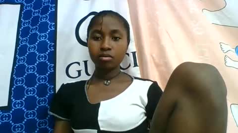 Snapshot of chantale483461 chatting on March 15, 2026, 7:25 am chantale483461 online show from March 15, 2026, 7:25 am