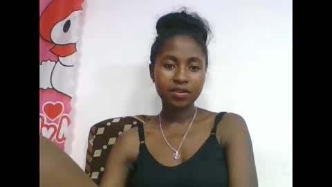 chantale483461 online show from April 26, 2026, 5:10 pm