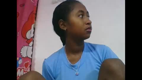 chantale483461 online show from May 19, 2026, 4:52 am