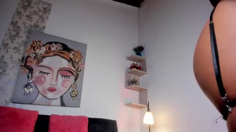   online show from March 8, 2025, 1:57 pm