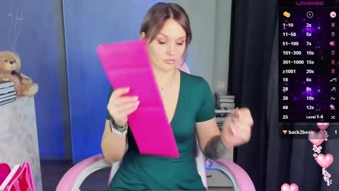 Snapshot of chaoka_ chatting on February 22, 2025, 4:18 am Suzanna Snow online show from February 22, 2025, 4:18 am