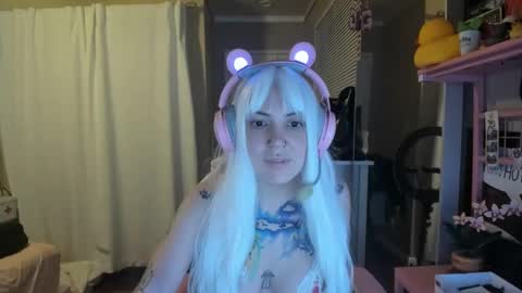 Snapshot of chaos_pixiee chatting on March 3, 2025, 11:00 am Pixie online show from March 3, 2025, 11:00 am