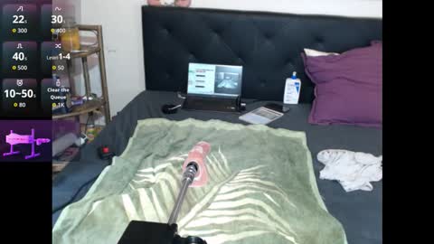 charlenne701298 online show from October 22, 2025, 6:51 pm