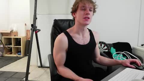 Snapshot of charles_dreams chatting on November 23, 2025, 3:01 pm CHARLES DREAMS online show from November 23, 2025, 3:01 pm