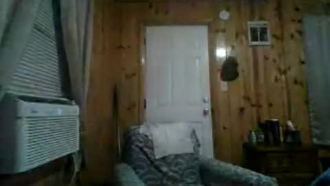 charlesb13 online show from July 8, 2026, 3:33 am