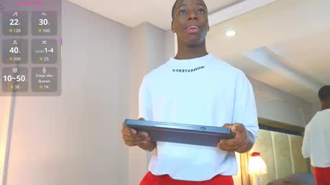 charlesbrown_ online show from October 14, 2025, 1:01 pm