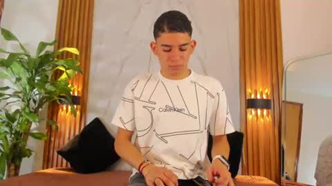 charleynova online show from July 15, 2026, 12:54 pm