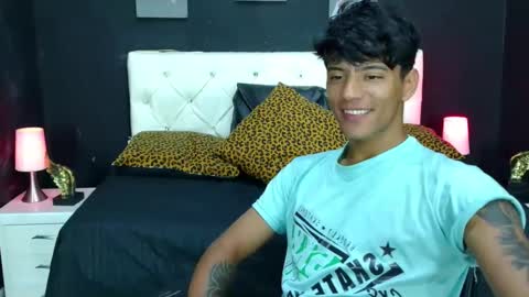 Snapshot of charlie_oconnor chatting on December 13, 2024, 3:27 am Charlie oconnor online show from December 13, 2024, 3:27 am