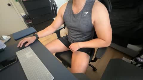 charliekkw online show from March 1, 2026, 8:11 pm