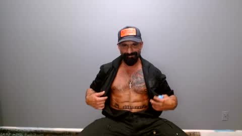 Snapshot of charlieprospect chatting on December 5, 2025, 2:20 am Charlie Prospect online show from December 5, 2025, 2:20 am