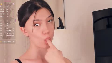 Yumi online show from February 26, 2026, 7:24 pm