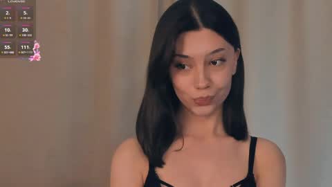 Yumi online show from March 28, 2026, 9:03 pm