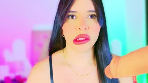 Charloott Evans online show from October 31, 2025, 2:12 am