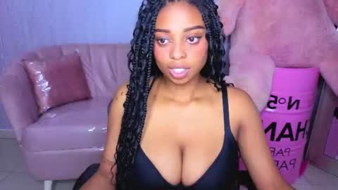 Snapshot of charlote_fun_a chatting on July 14, 2026, 1:06 pm Charlote online show from July 14, 2026, 1:06 pm