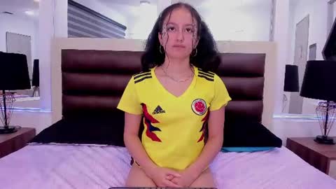 charlot  online show from June 11, 2026, 12:32 am