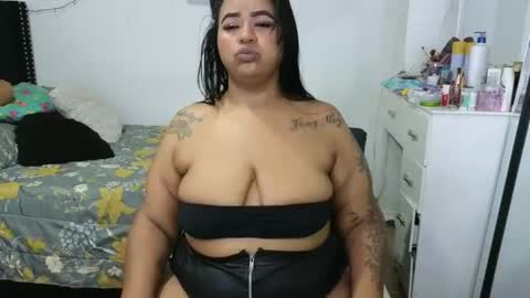 Snapshot of charlotte_027 chatting on November 14, 2025, 5:50 am charlotte_027 online show from November 14, 2025, 5:50 am