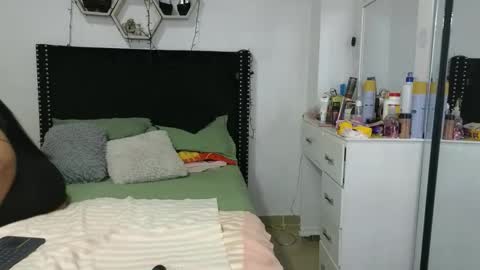 Snapshot of charlotte_027 chatting on February 14, 2026, 4:20 am charlotte_027 online show from February 14, 2026, 4:20 am