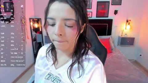 Charlotte online show from March 19, 2026, 5:44 am