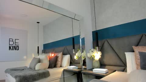 Charlotte online show from March 6, 2025, 1:03 pm