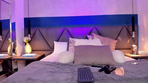 Charlotte online show from March 8, 2025, 1:47 pm